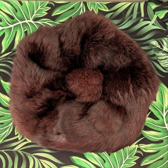 Stunning Vintage Fur Beret - Picture 1 of 9